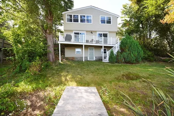 Halifax, MA 02338,15 Richview Avenue