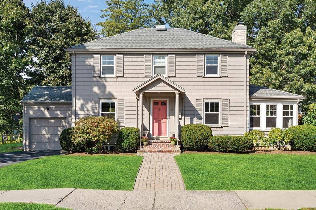 9 Ithaca Circle, Newton, MA 02462