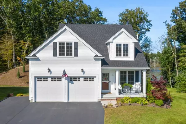 105 Pheasant Run Ct, Wrentham, MA 02093