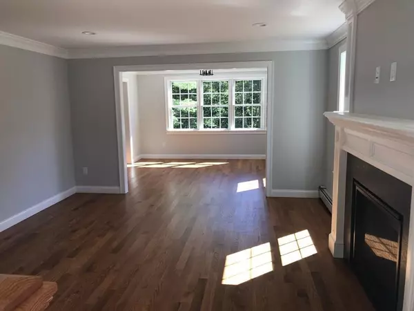 Saugus, MA 01906,87 Golden Hills Road