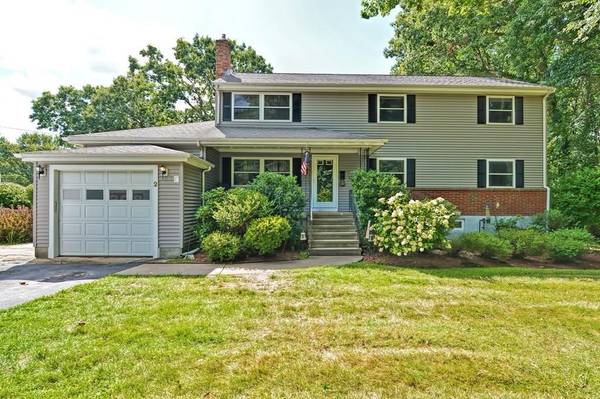 2 Neal Way, Framingham, MA 01701