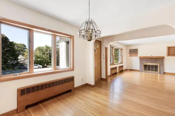 Woburn, MA 01801,20 Innitou Rd