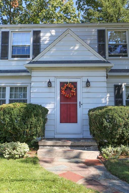 9 Lorraine Avenue, South Hadley, MA 01075