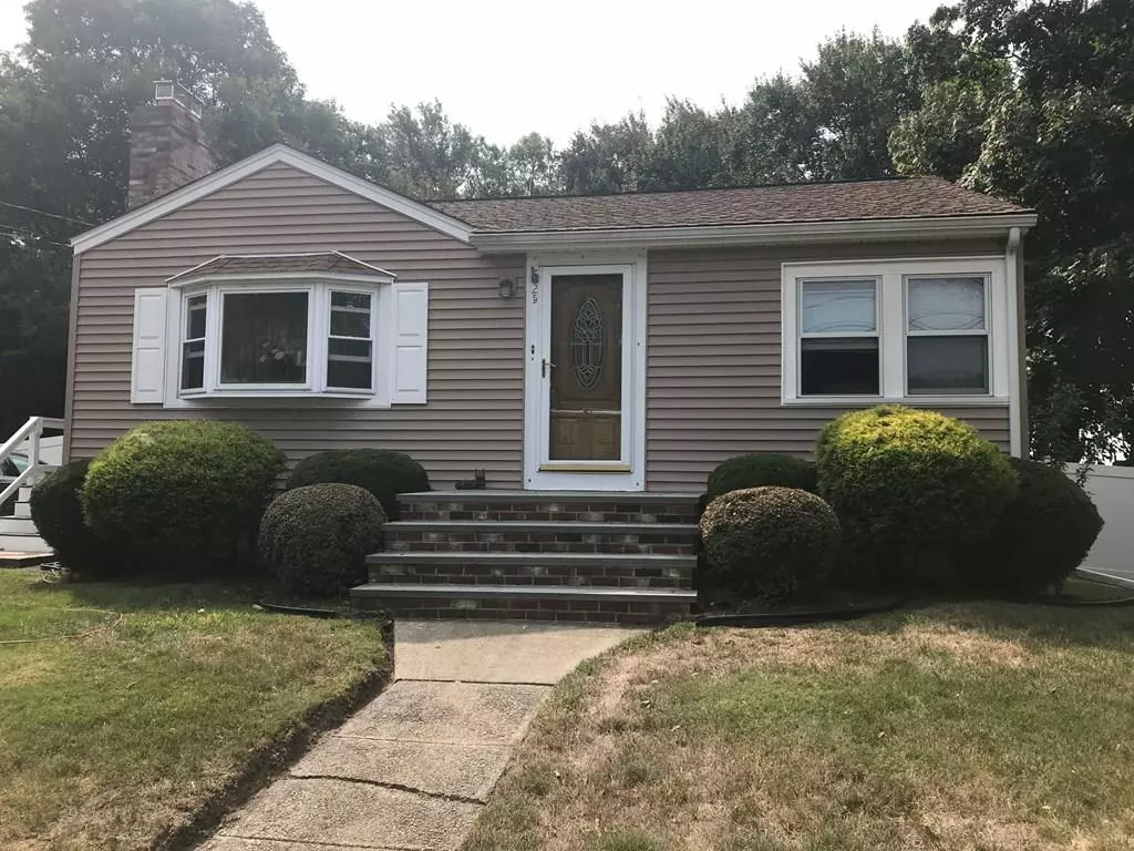 Saugus, MA 01906,25 Hawkes St