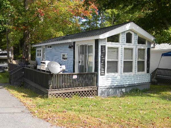 12 Annaloro Blvd, Danville, NH 03819