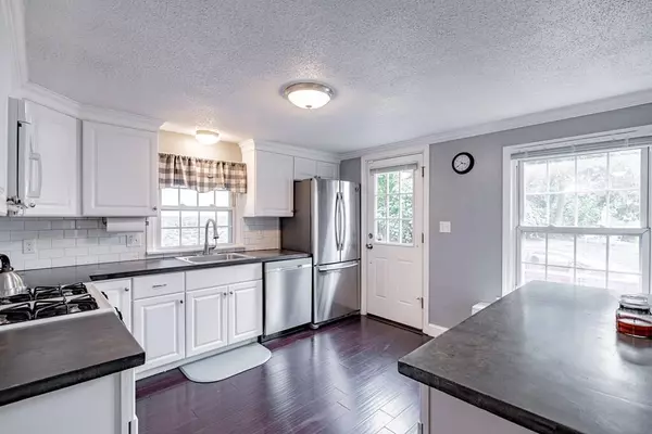 West Springfield, MA 01089,215 Hillcrest Ave