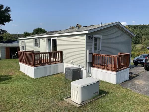 Auburn, MA 01501,5 Lower Windbrook Dr