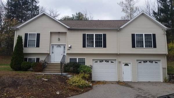 241 Quaboag St, Warren, MA 01083