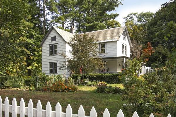 551 Turners Falls Rd, Montague, MA 01351