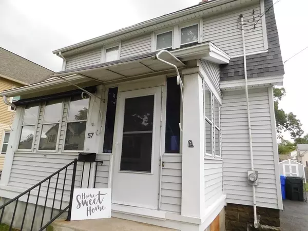 57 Cherrelyn St, Springfield, MA 01104