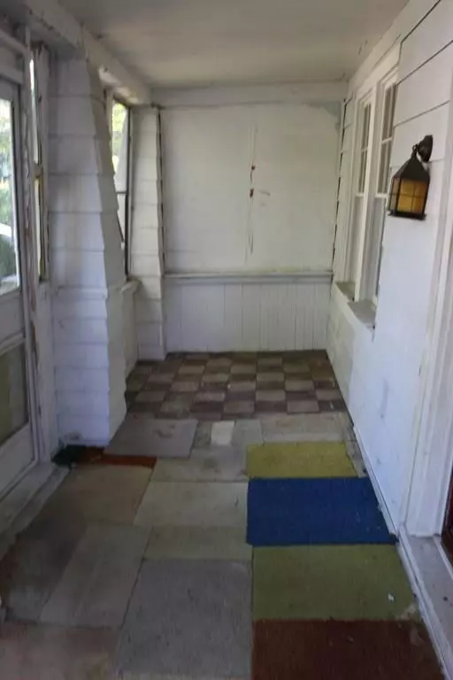 Springfield, MA 01109,264 Denver Street