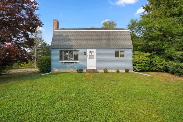 31 Trask Rd, Plymouth, MA 02360