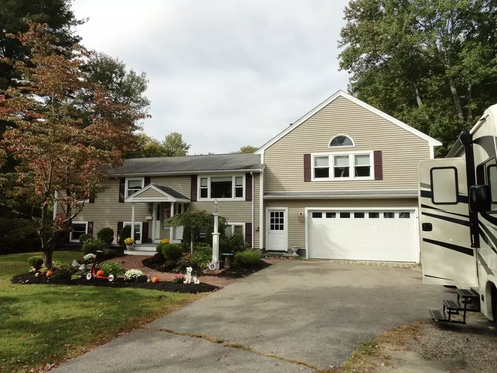 Millis, MA 02054,11 Rosenfeld Rd