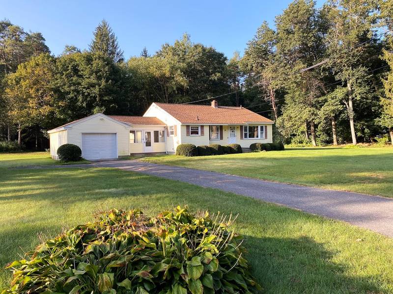 30 Nichols Dr, Greenfield, MA 01301