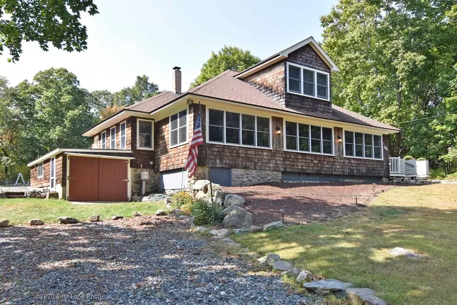 48 Staples Road, Cumberland, RI 02864