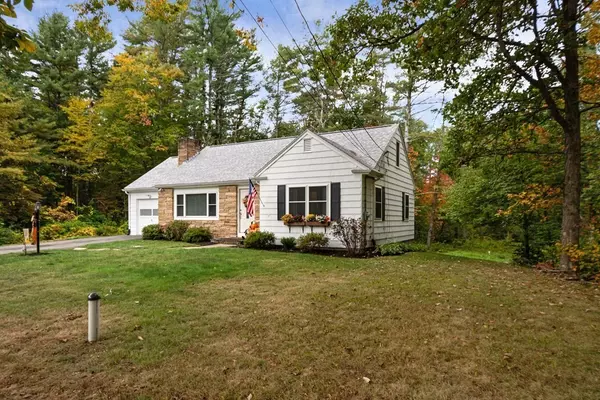 273 South St, West Bridgewater, MA 02379