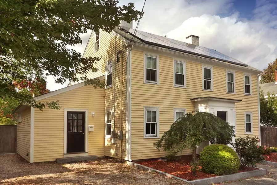 22 Franklin St, Newburyport, MA 01950