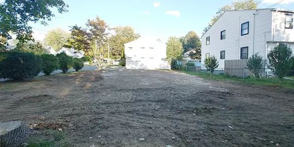 Springfield, MA 01108,77 Webber St