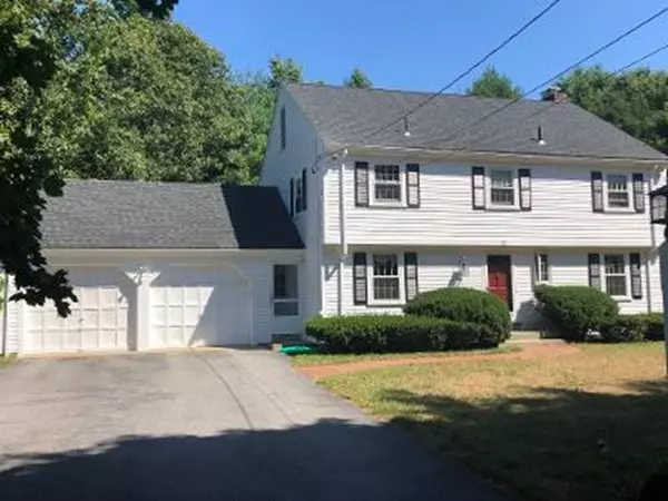 32 Saddle Ridge Road, Dover, MA 02030