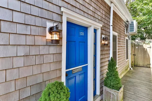 Provincetown, MA 02657,130 Commercial St