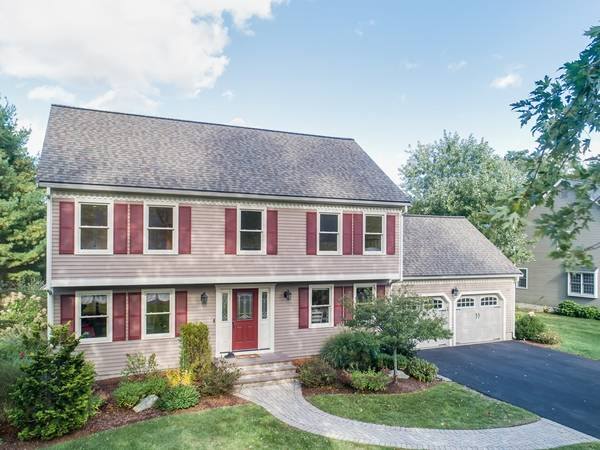 13 Bridle Path, Franklin, MA 02038