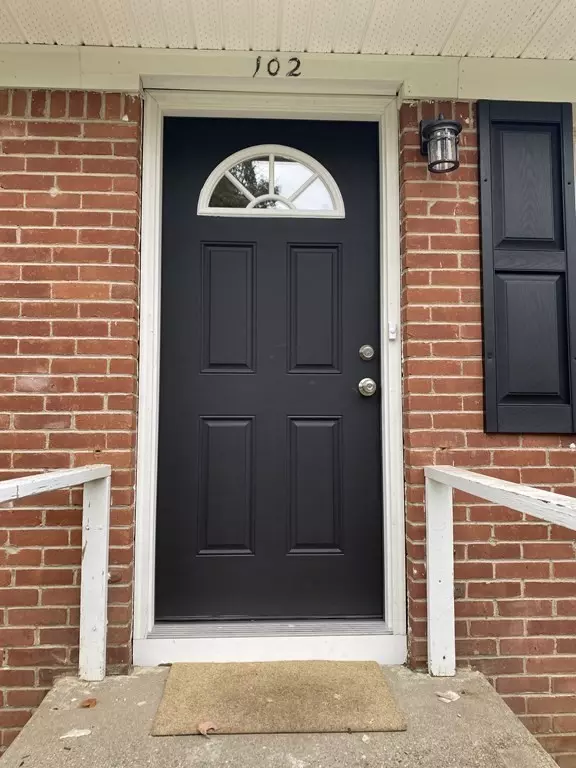 Springfield, MA 01119,102 Burns Ave
