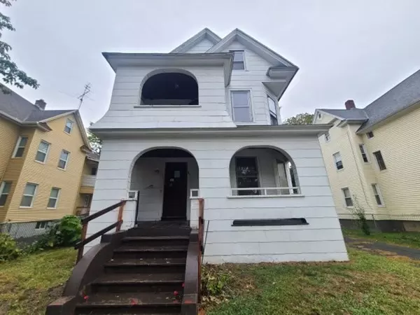 41-43 Daytona St, Springfield, MA 01108