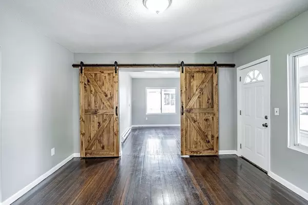 Springfield, MA 01104,382-384 Page Blvd