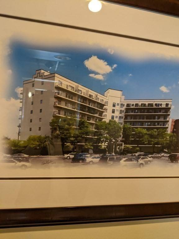 133 Commander Shea Blvd #207, Quincy, MA 02171