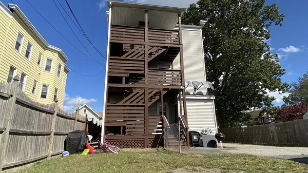 Springfield, MA 01104,64-66 Mooreland St