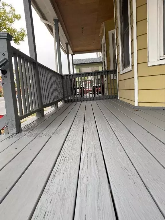 Springfield, MA 01108,187-189 White St