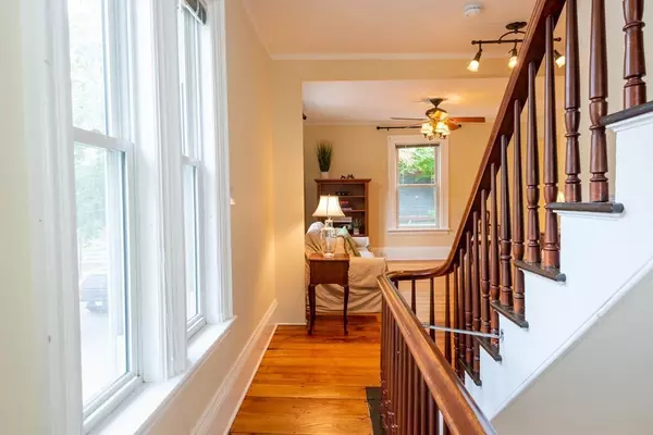 Ipswich, MA 01938,88 Central St #2