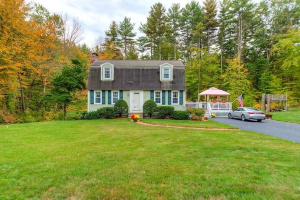 26 Alden Street, Tyngsborough, MA 01879