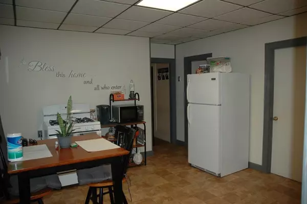 Lawrence, MA 01843,16 Bourque St