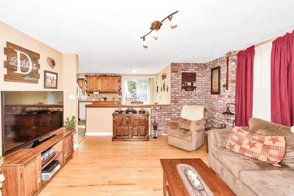 Springfield, MA 01128,59 Corey Road