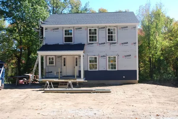 Kingston, NH 03848,25 Ball