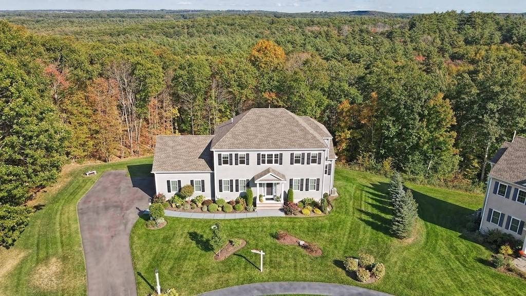 41 Summit Circle, Wrentham, MA 02093