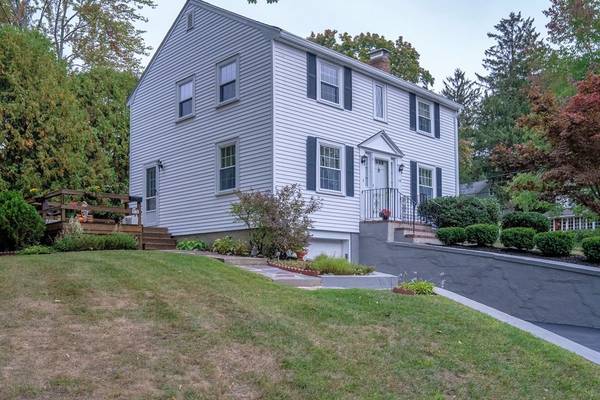 12 Ledgelawn Avenue, Lexington, MA 02420