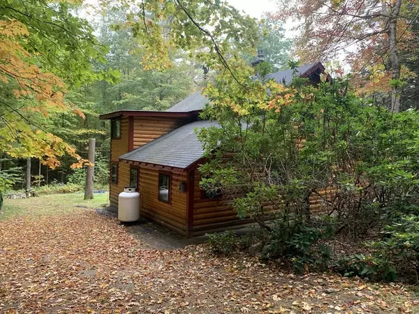 Northfield, MA 01360,245 North Ln