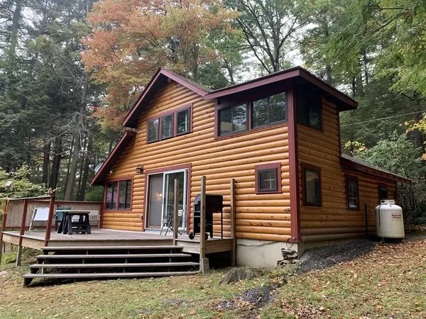 Northfield, MA 01360,245 North Ln