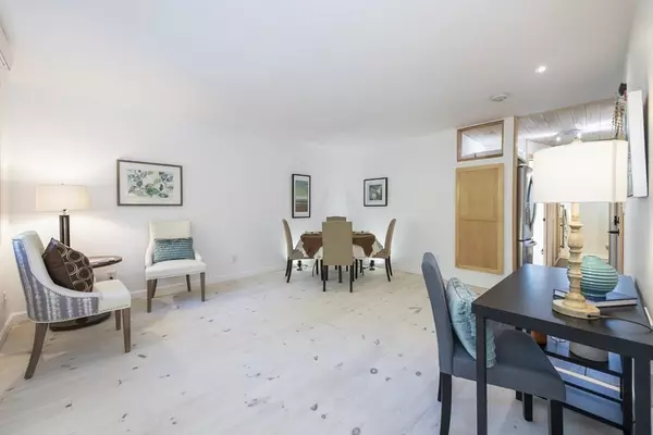 Boxborough, MA 01719,27 Liberty Square Rd #C