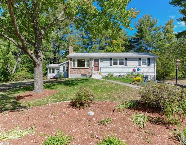 30 Warren Dr, Northborough, MA 01532