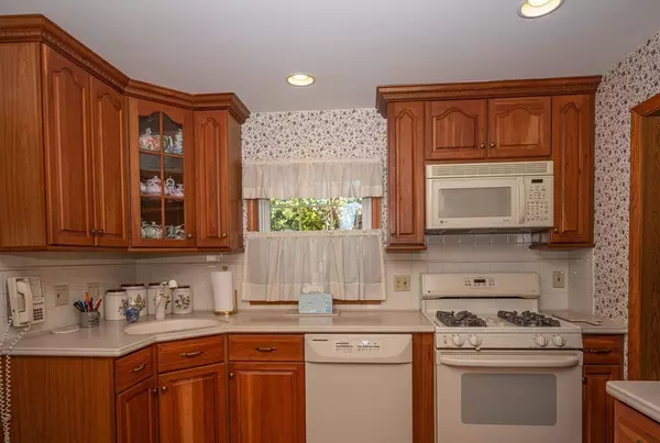 Milton, MA 02186,44 California Ave