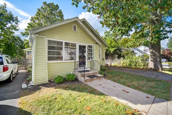 Springfield, MA 01118,184 Harkness Ave