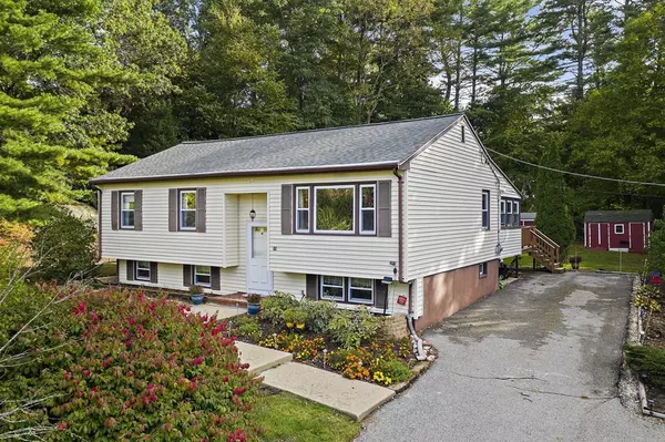 20 Jerrold St, Hanson, MA 02341