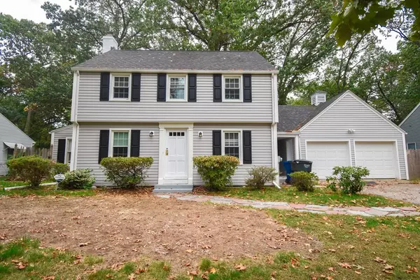 35 Mayfield St, Springfield, MA 01108