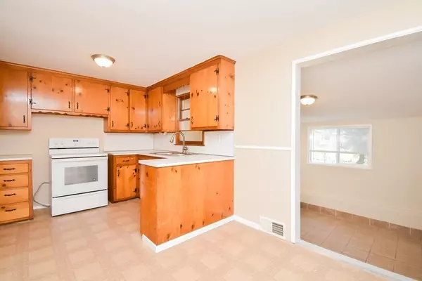 Springfield, MA 01109,45 Redfern Dr