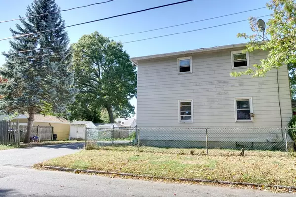 Springfield, MA 01104,161-163 Oklahoma St