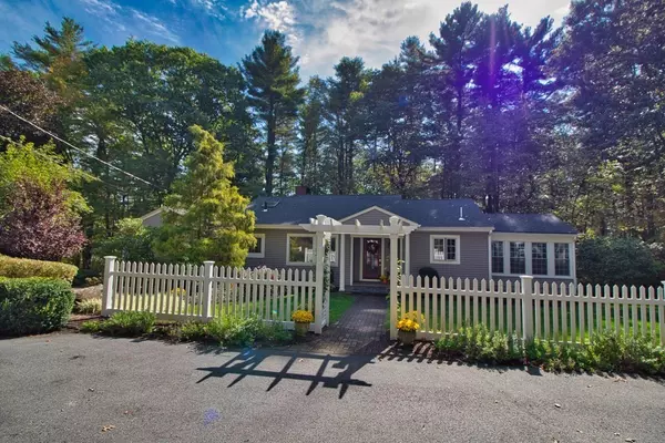 8 Hartford St., Medfield, MA 02052