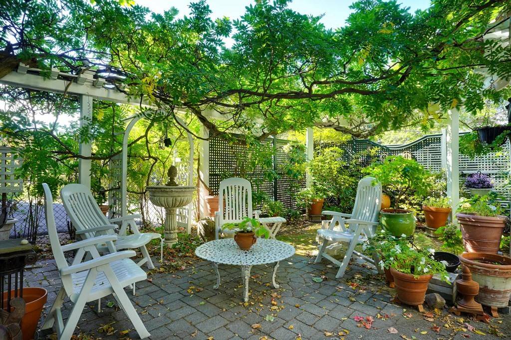 Cambridge, MA 02138,74 Ellery Street